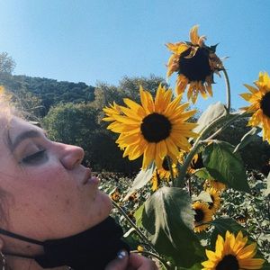 Meet your Posher, Gabrielle